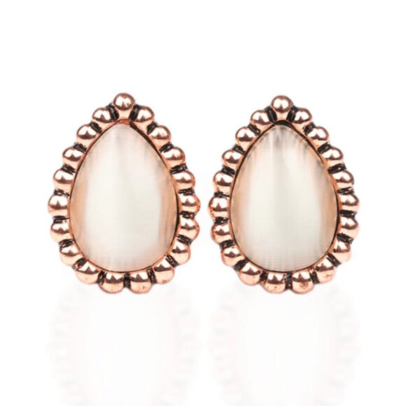 Paparazzi Jewelry Accessories - I Wanna GLOW - Copper Earrings - Vintage - Picture 2 of 4